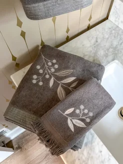 Inspire Me! Home Decor BATHROOM Granite Towel With Leaf & Vine Pattern (3 Sizes) Sale