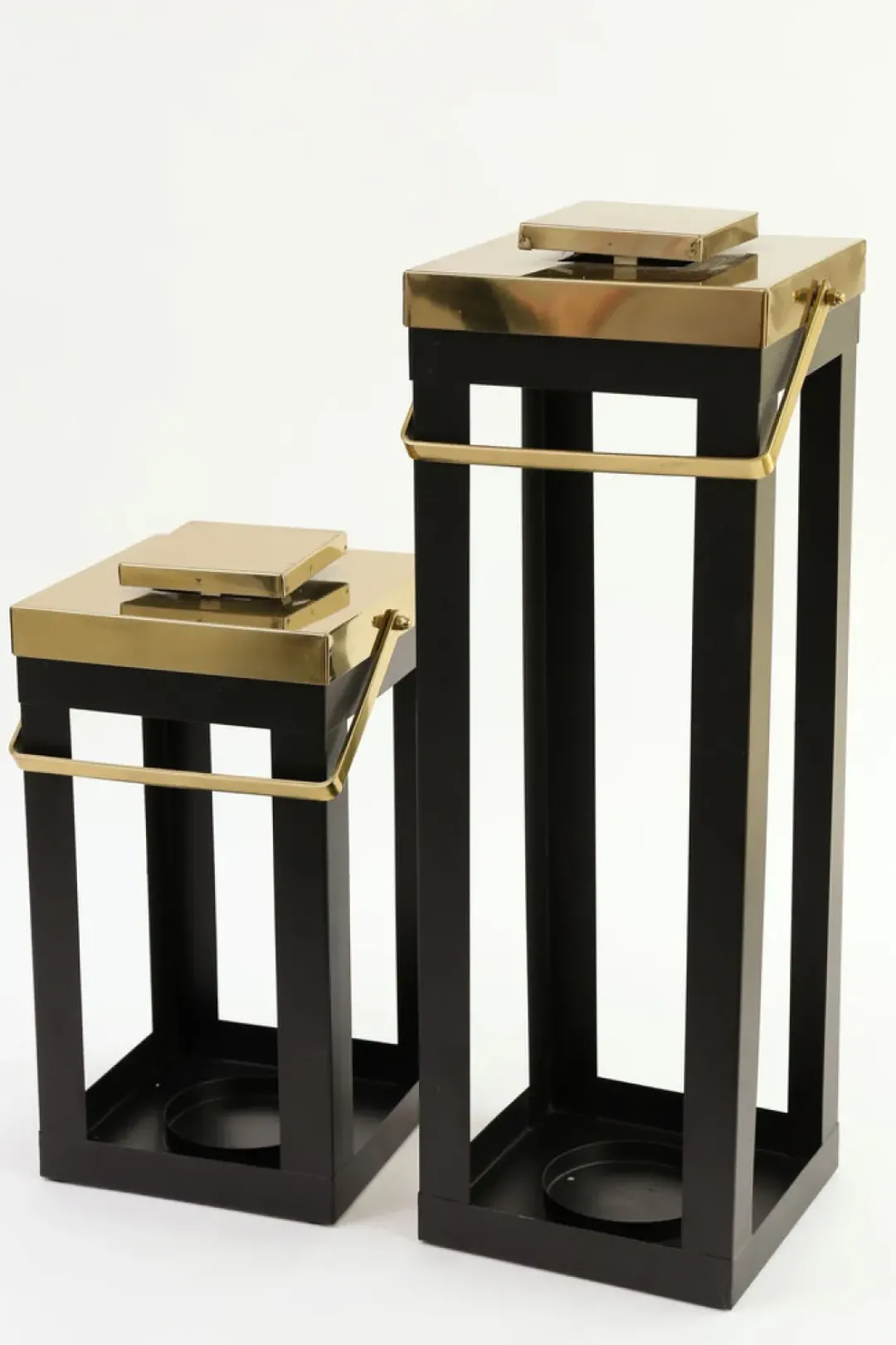 Inspire Me! Home Decor Black And Gold Lantern Display (2 Sizes) Fashion