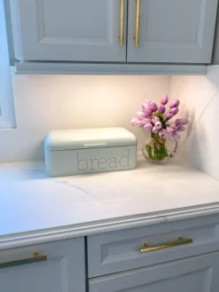 Inspire Me! Home Decor Bread Boxes Large White Metal Bread Box Fashion