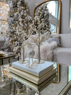 Inspire Me! Home Decor Clear Beads Best