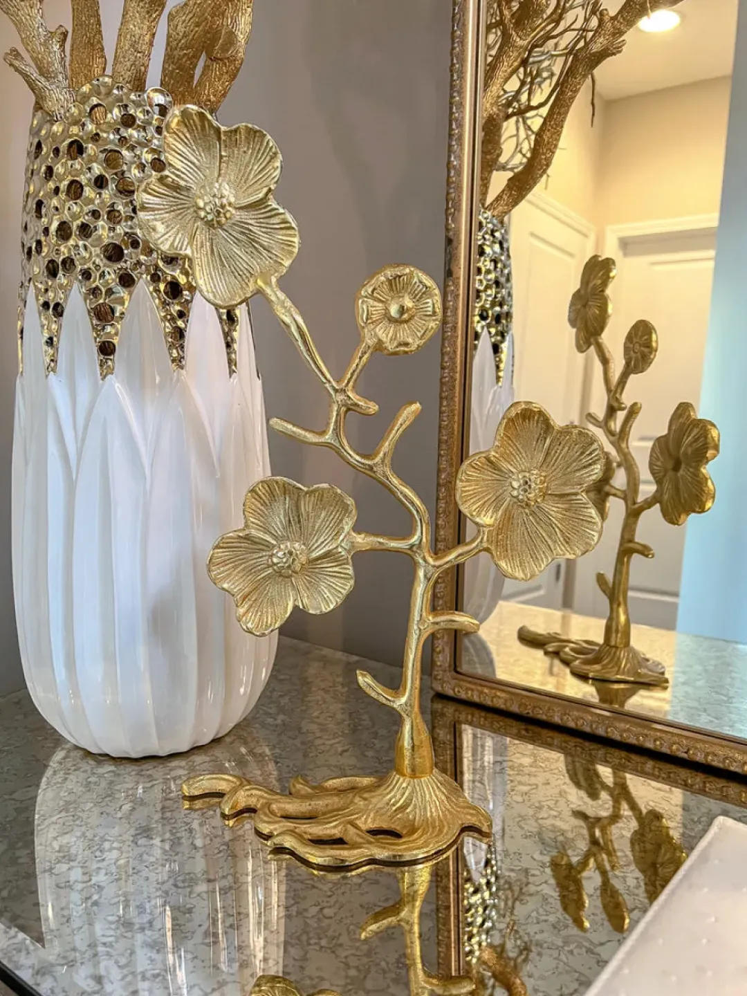 Inspire Me! Home Decor Cream Studded Box W/ Gold Detailing Hot