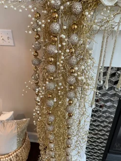 Inspire Me! Home Decor Crystal Glitter And Beaded Edge Leaf Spray Clearance