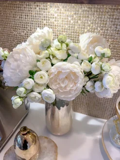 Inspire Me! Home Decor Floral Stems Mini Ranunculus Bundle (3 Colors) Fashion