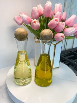 Inspire Me! Home Decor Glass Decanter W/ Mango Wood Stopper Best
