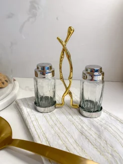 Inspire Me! Home Decor Glass Measuring Cup With Juicer Lid Sale