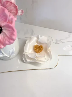 Inspire Me! Home Decor Gold Heart Flower Soap New