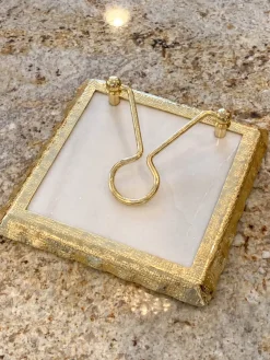 Inspire Me! Home Decor Gold Leaf Detailed Paper Towel Holder ( Available In 2 Sizes) Sale