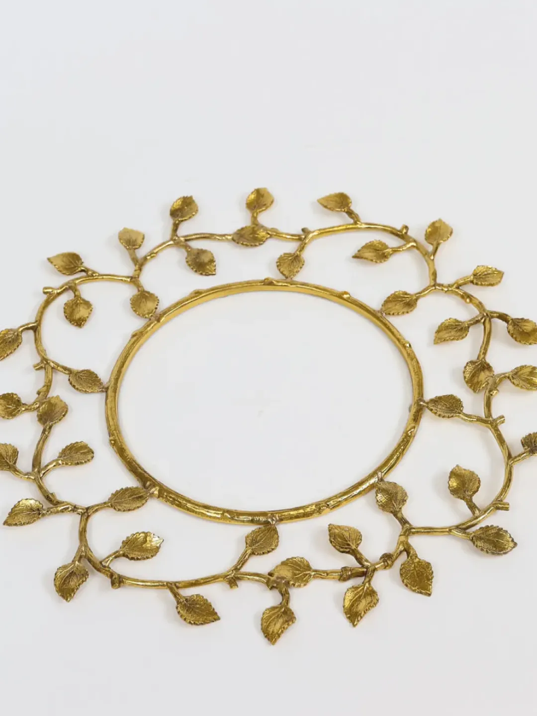Inspire Me! Home Decor Gold Metal Decorative Wreath Clearance