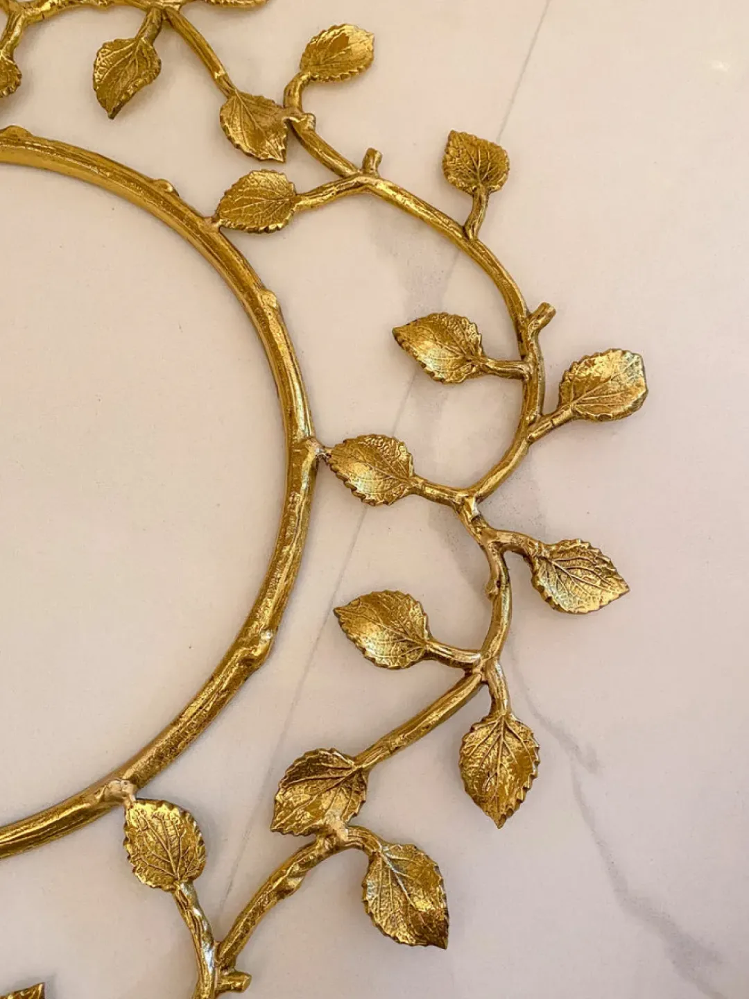 Inspire Me! Home Decor Gold Metal Decorative Wreath Clearance