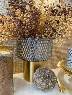 Inspire Me! Home Decor Gold Wavy Design Vase (2 Sizes) ” From Pops Of Color Home Collection” Clearance