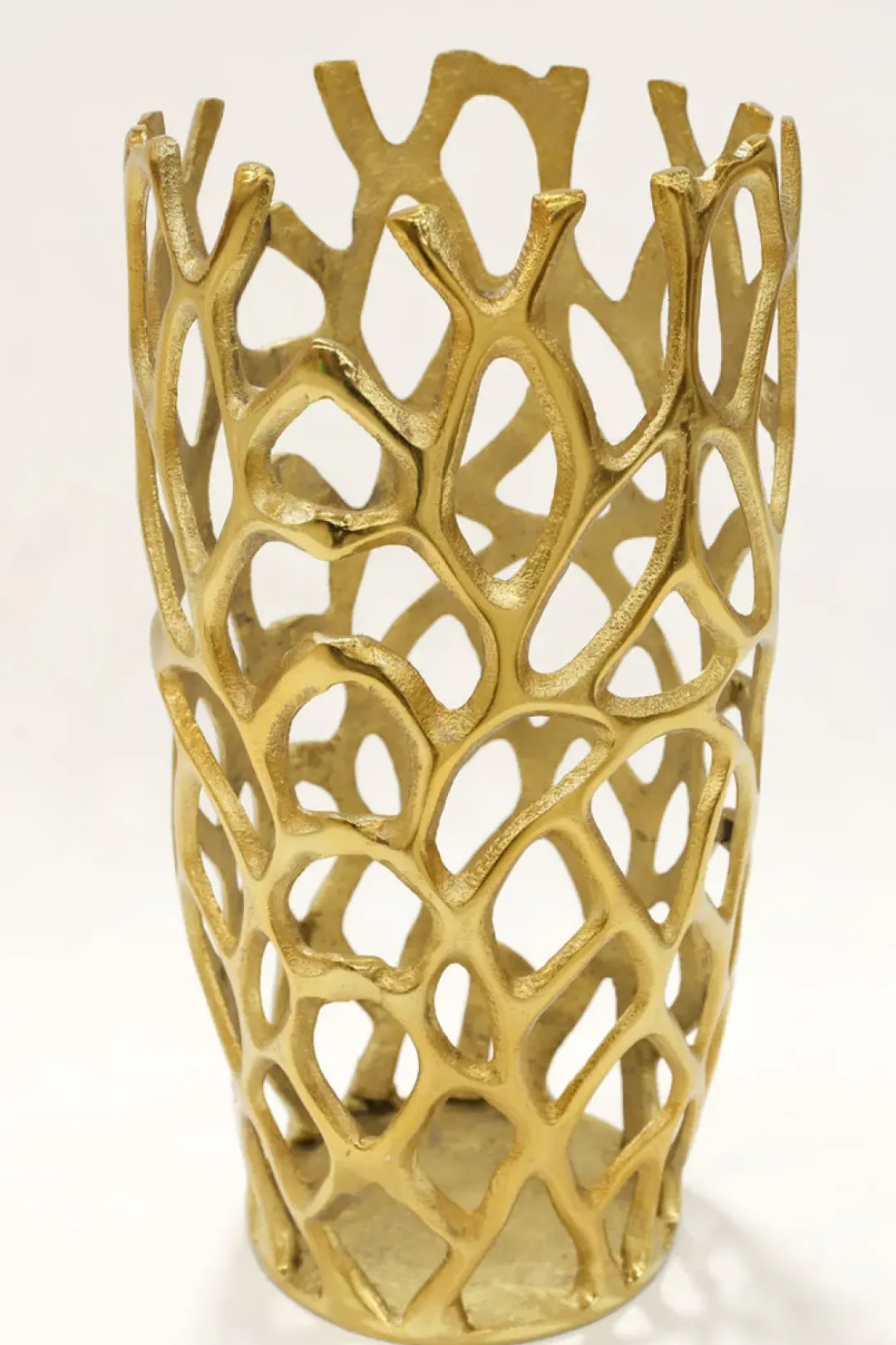 Inspire Me! Home Decor Openwork Coral Vase (2 Sizes) Clearance