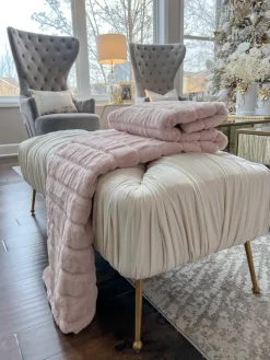 Inspire Me! Home Decor PILLOWS, RUGS, & THROWS Blush Faux Fur Throw Hot