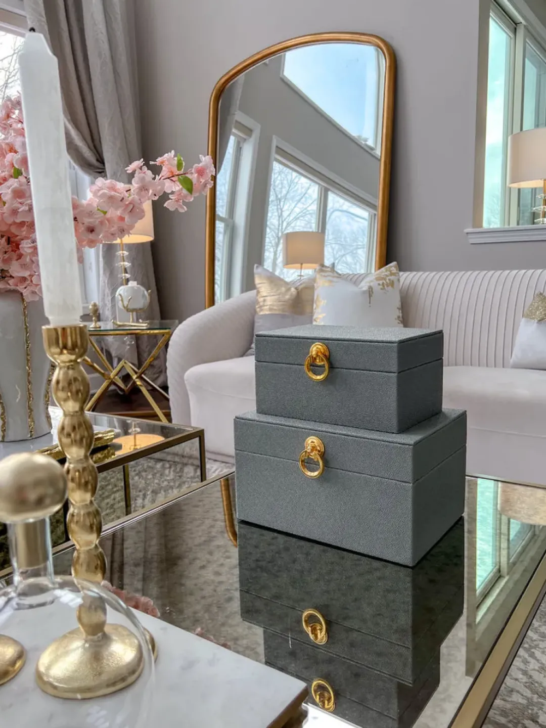 Inspire Me! Home Decor Rectangle Glass & Mirror Box With Gold Feather Detail (2 Sizes) Hot