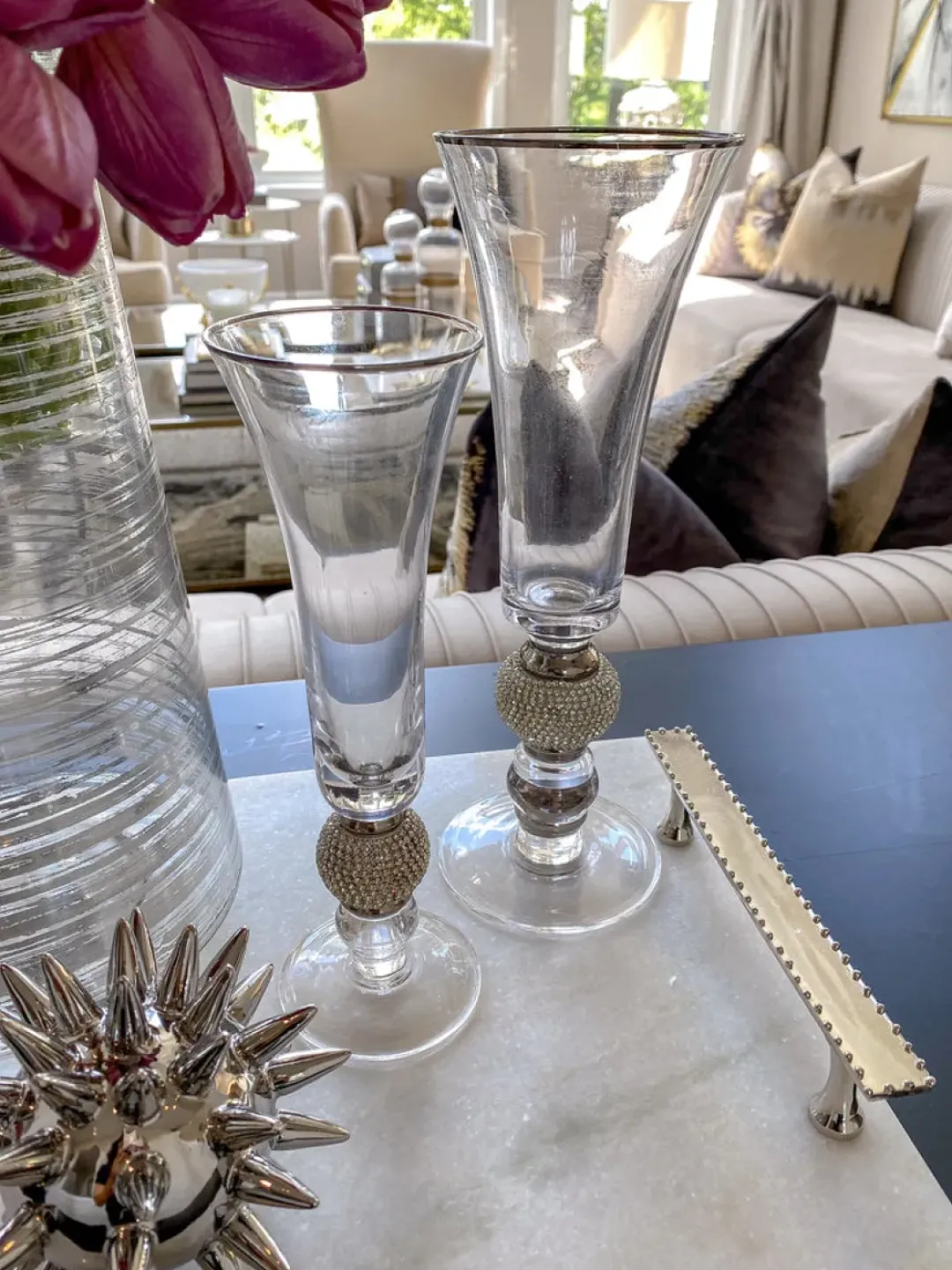 Inspire Me! Home Decor Rhinestone Detailed Glass Vase (2 Sizes) Hot