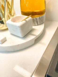 Inspire Me! Home Decor Round Marble Tray With Gold Edge New