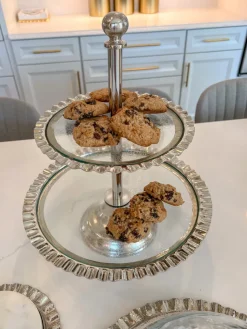 Inspire Me! Home Decor Silver Metal Oval Tray With Glass Mug & Cake Dome And Gold Leaf Details Fashion