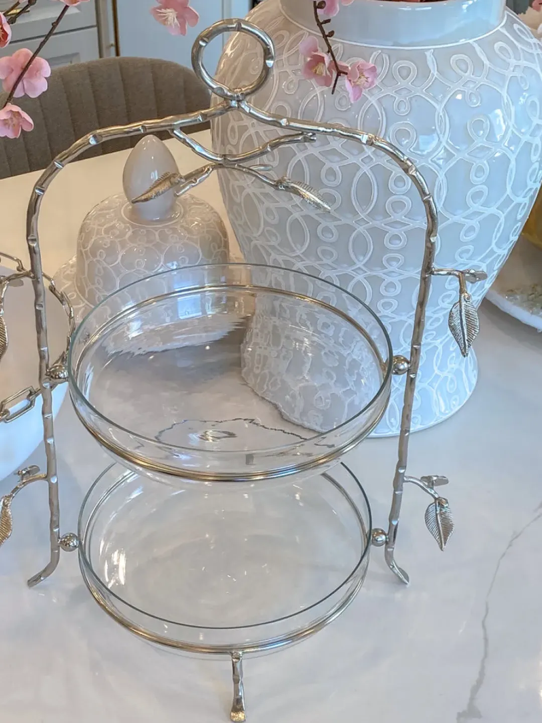 Inspire Me! Home Decor Silver Pyrex Holder With Gold Mosaic Handles And Pyrex Hot