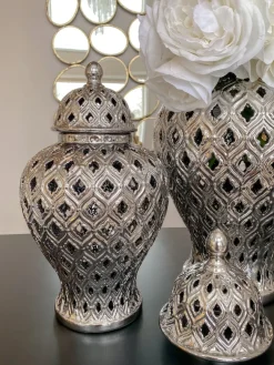 Inspire Me! Home Decor Small Rectangular Glass Tray With White Jeweled Flower Details Fashion