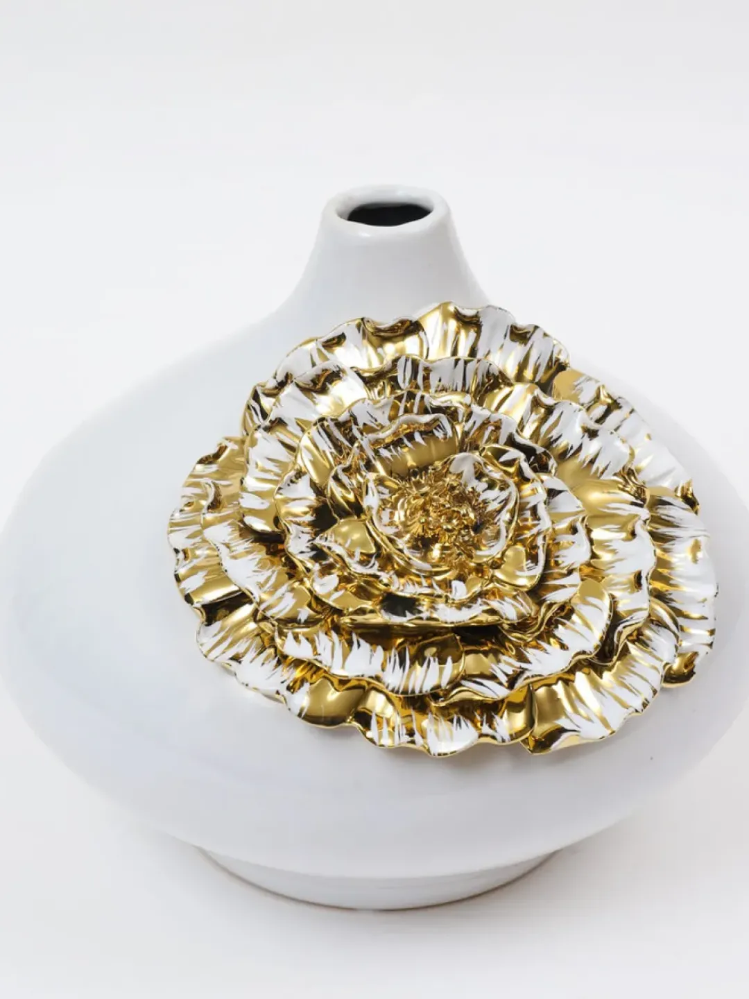 Inspire Me! Home Decor White Ceramic Vase With Elegant Gold Details (2 Sizes) Clearance