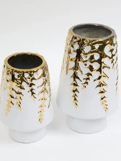 Inspire Me! Home Decor White Ceramic Vase With Gold Textured Flower Design Discount