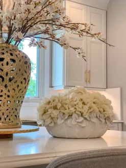 Inspire Me! Home Decor White Ceramic Vase With Stunning Gold & White Floral Detail Outlet