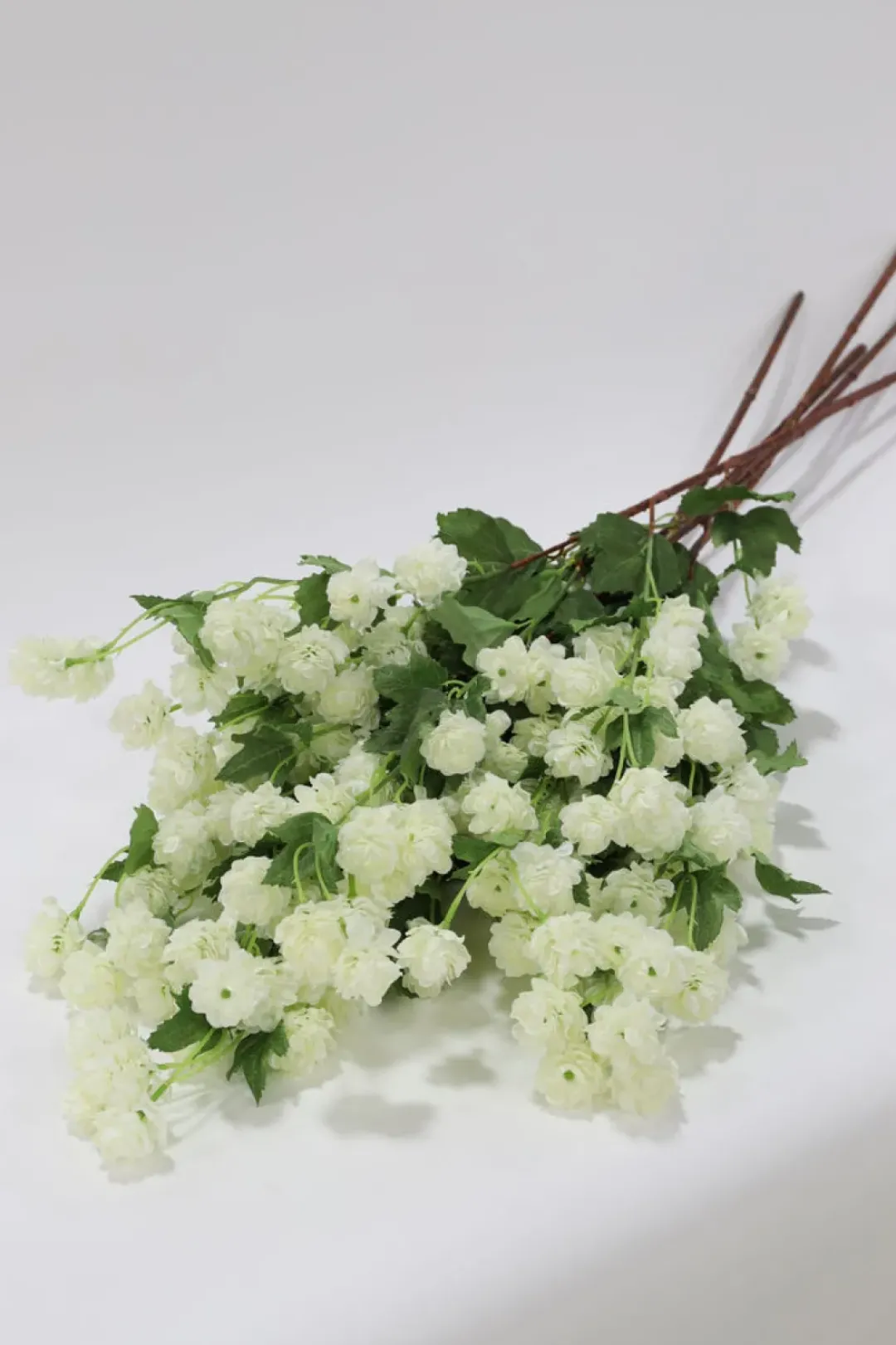 Inspire Me! Home Decor White Glass Vase With Gold Metal Base Sale
