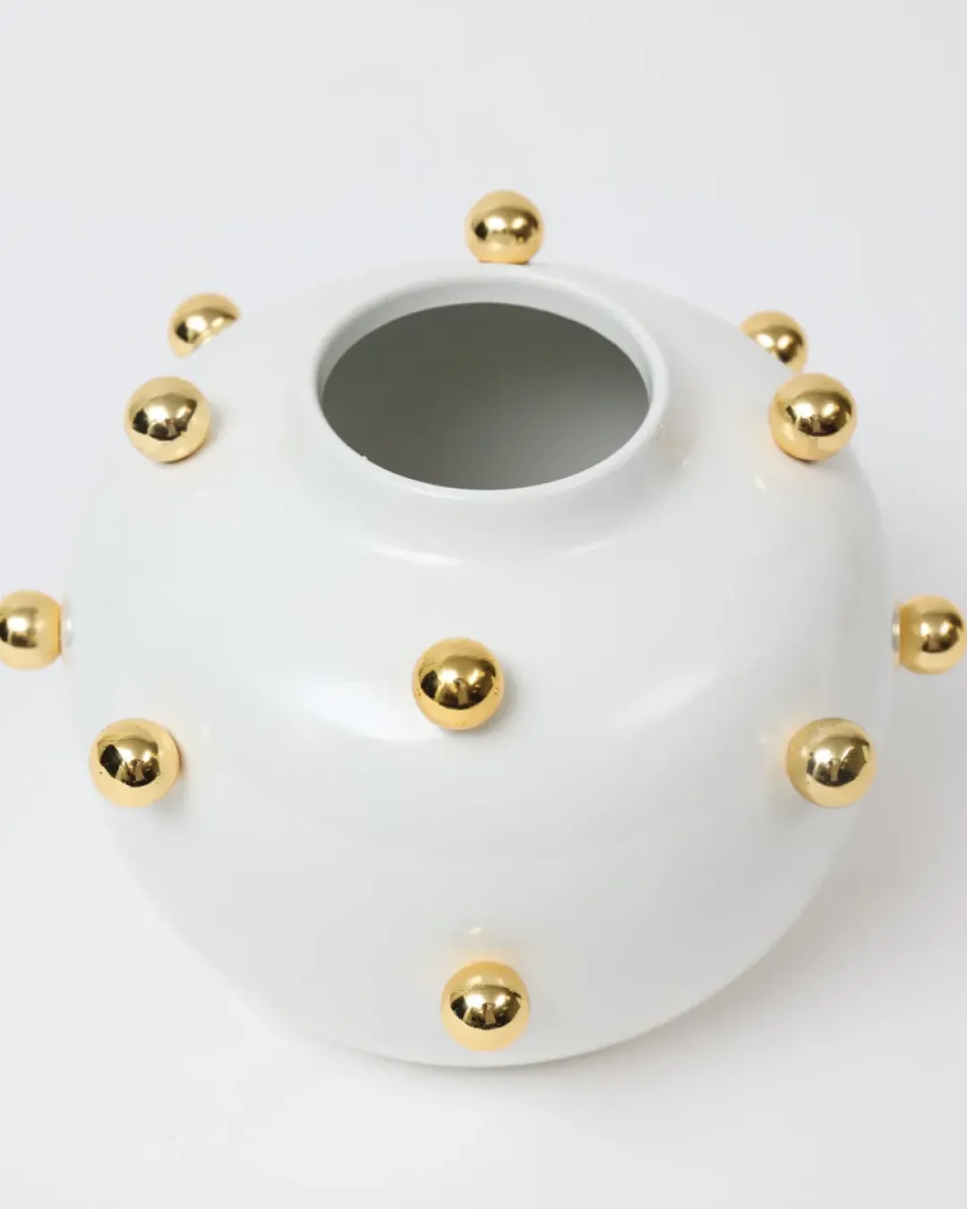 Inspire Me! Home Decor White & Gold Studded Metal Vases (2 Sizes) Sale