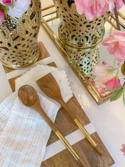 Inspire Me! Home Decor White Marble Tray W/ Gold Textured Edge (2 Size) Hot