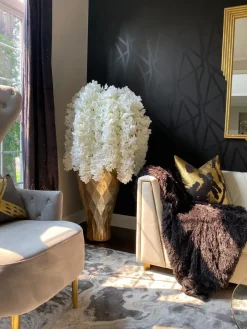 Inspire Me! Home Decor White Vase With Gold Floral Design Fashion