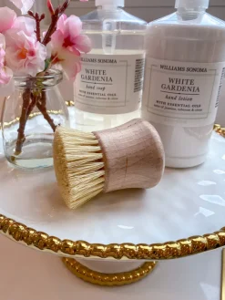 Inspire Me! Home Decor Willow Leaf Handle White Marble Tray Sale
